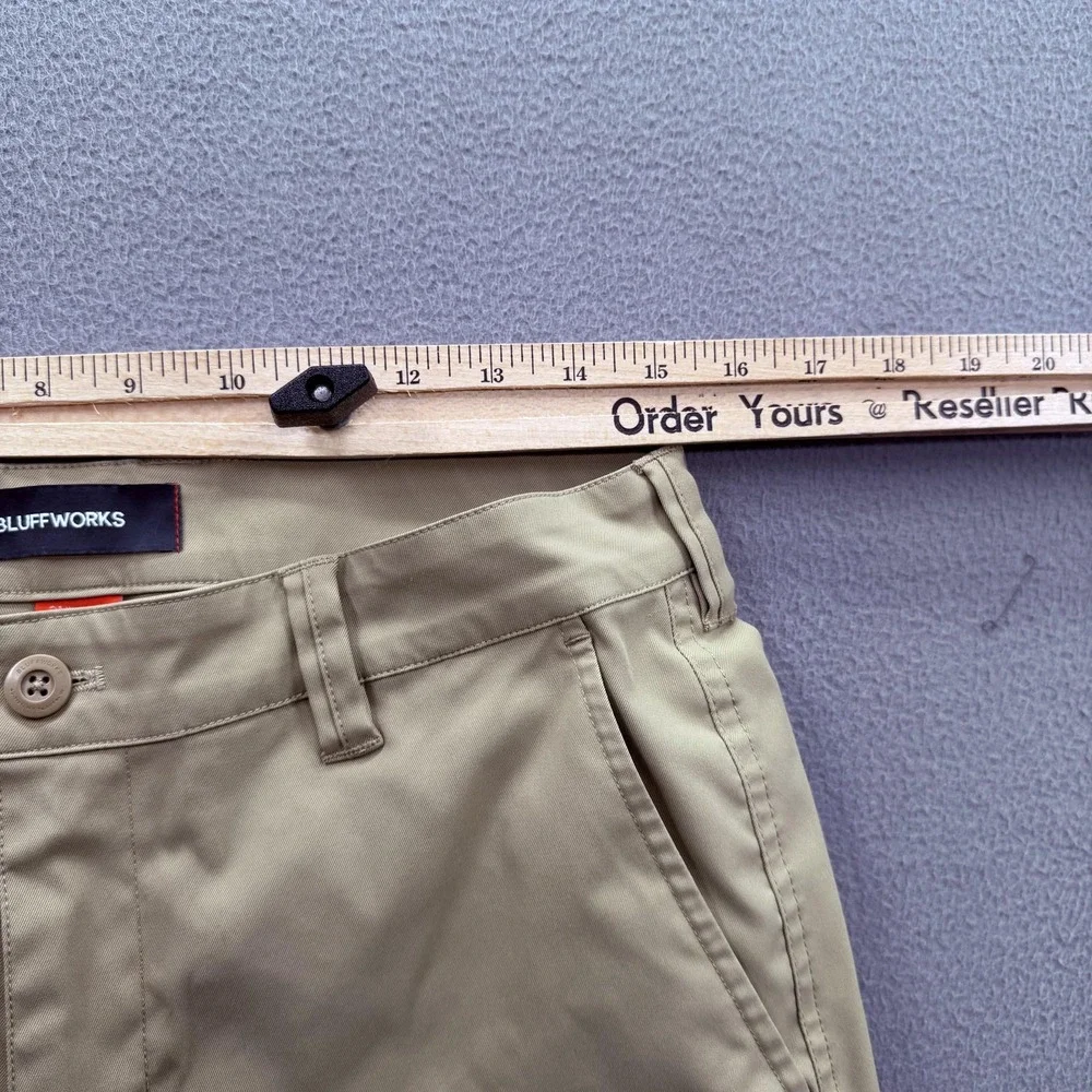 Bluffworks Pants Mens 31x34 (Fit 30/33) Beige Ascender Regular Fit Travel Chino